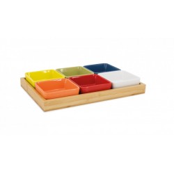 Plateau apéro en bois avec 5 raviers de couleurs